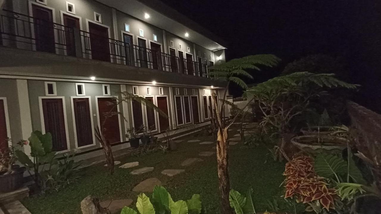 Апартаменты Gending Sari House Убуд Экстерьер фото