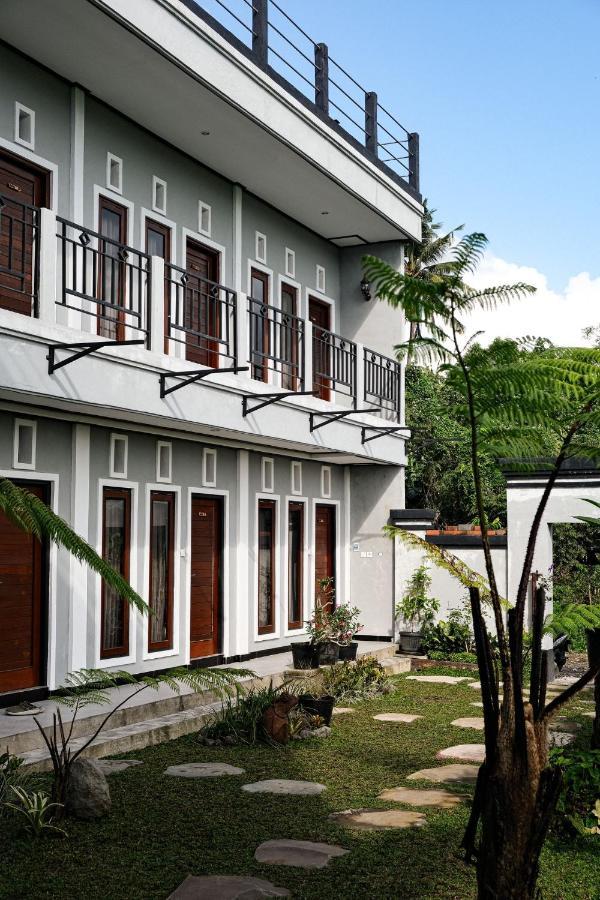 Апартаменты Gending Sari House Убуд Экстерьер фото